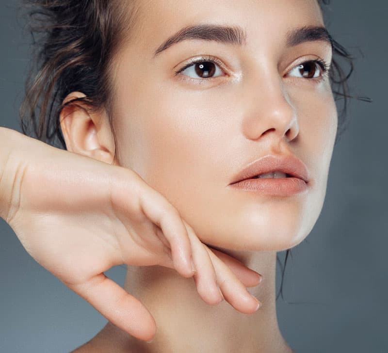 Girl-from-Beautician-and-Aesthetician-store opti Girl-from-Beautician-and-Aesthetician-store opti
